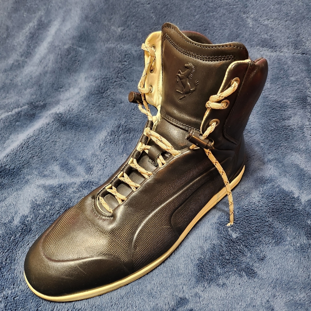 Scuderia Ferrari Formula 1 Driving Boots